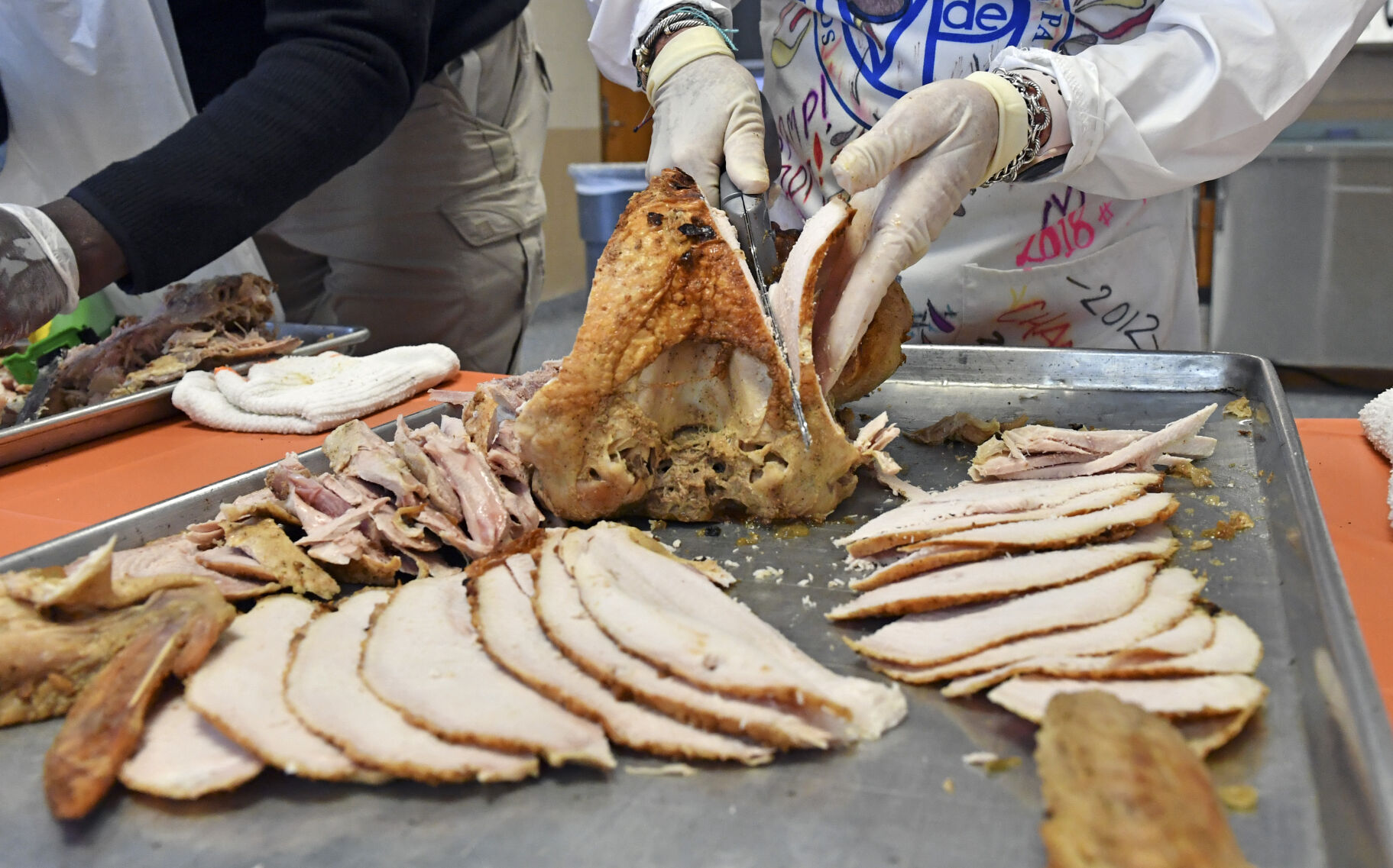 BR.wildturkeycarving.adv HS 377.JPG